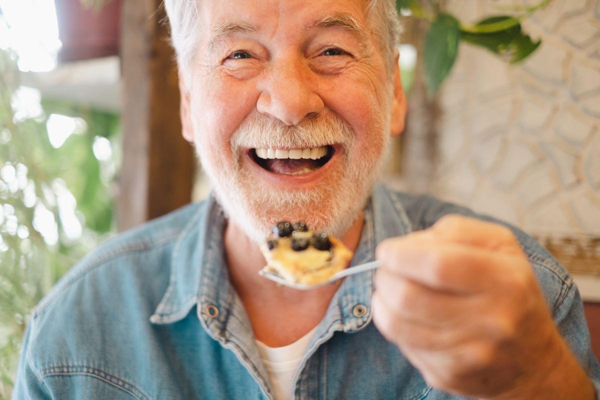 Can Full Mouth Restoration Improve Your Speech and Eating Function?